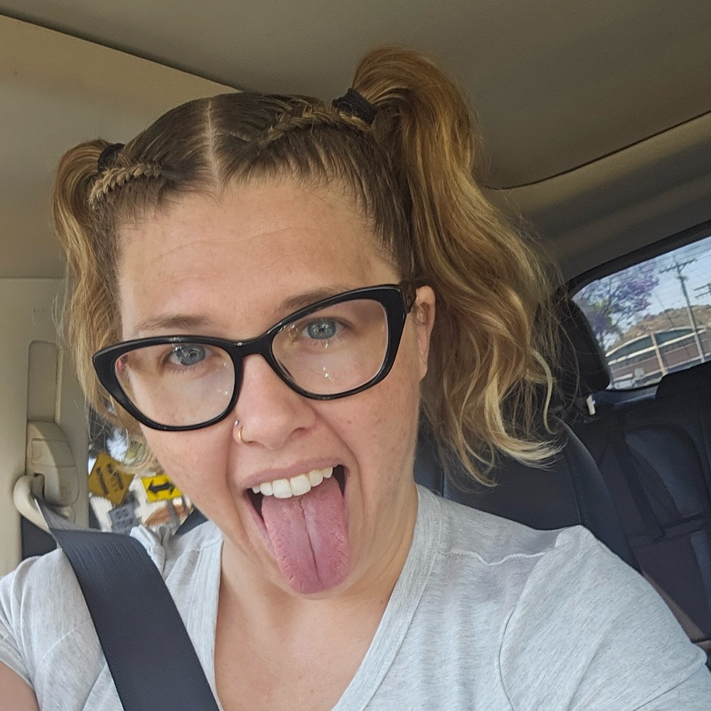 Meet your Posher, Vanessa